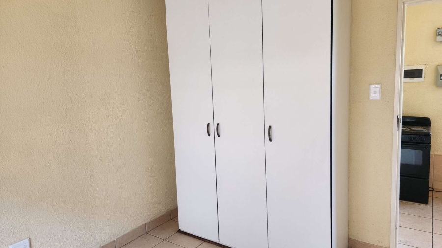 1 Bedroom Property for Sale in Rustenburg North West